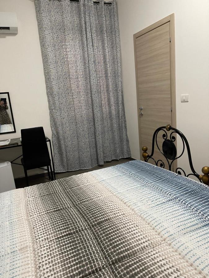 In The World Hotel Alghero Ngoại thất bức ảnh
