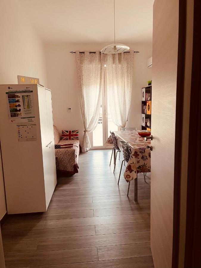 In The World Hotel Alghero Ngoại thất bức ảnh